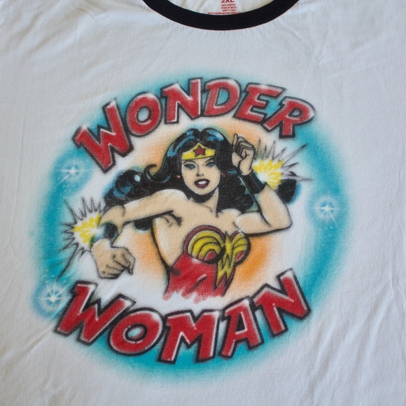 Wonder Woman Tee - Picture 3 of 4